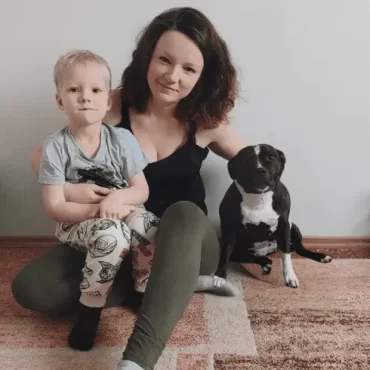 Dítě a pes_Iveta Schwarzová